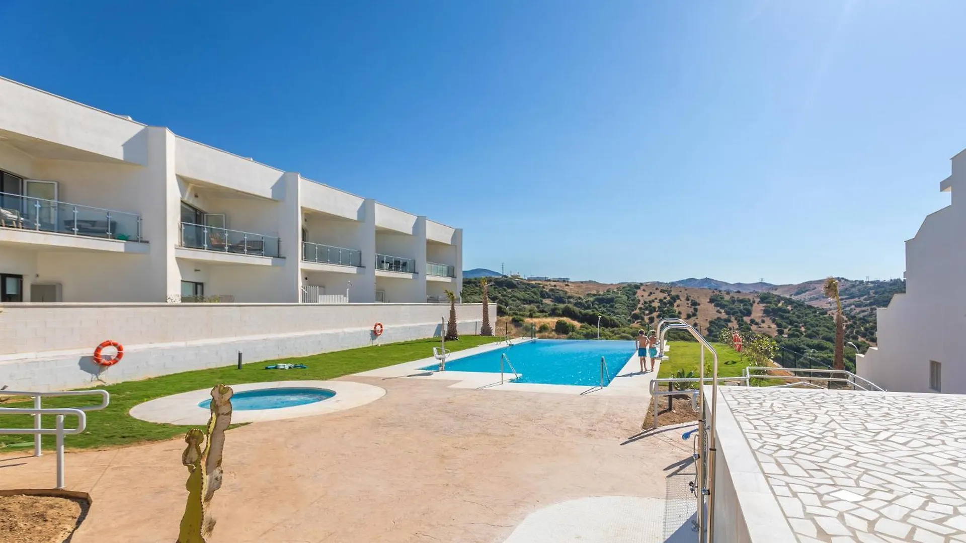 Appartement Stunning Views, Terrace, Pool, Wifi & Near Centre à Tarifa