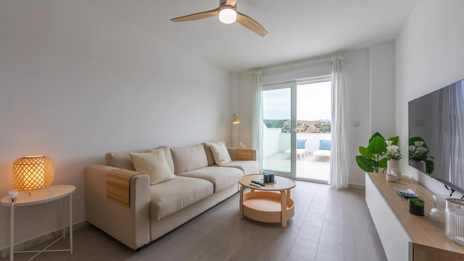 Stunning Views, Terrace, Pool, Wifi & Near Centre Apartment Tarifa Spain