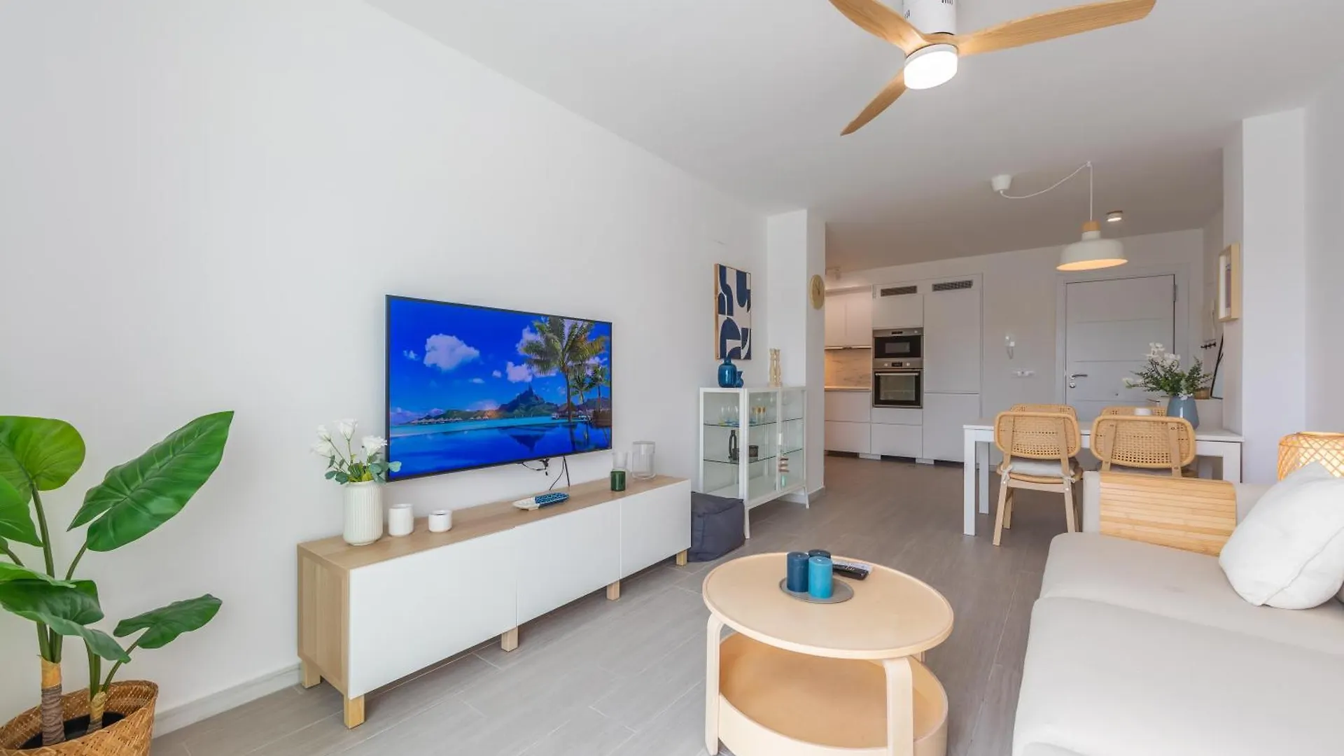 Stunning Views, Terrace, Pool, Wifi & Near Centre Apartment Tarifa Spain